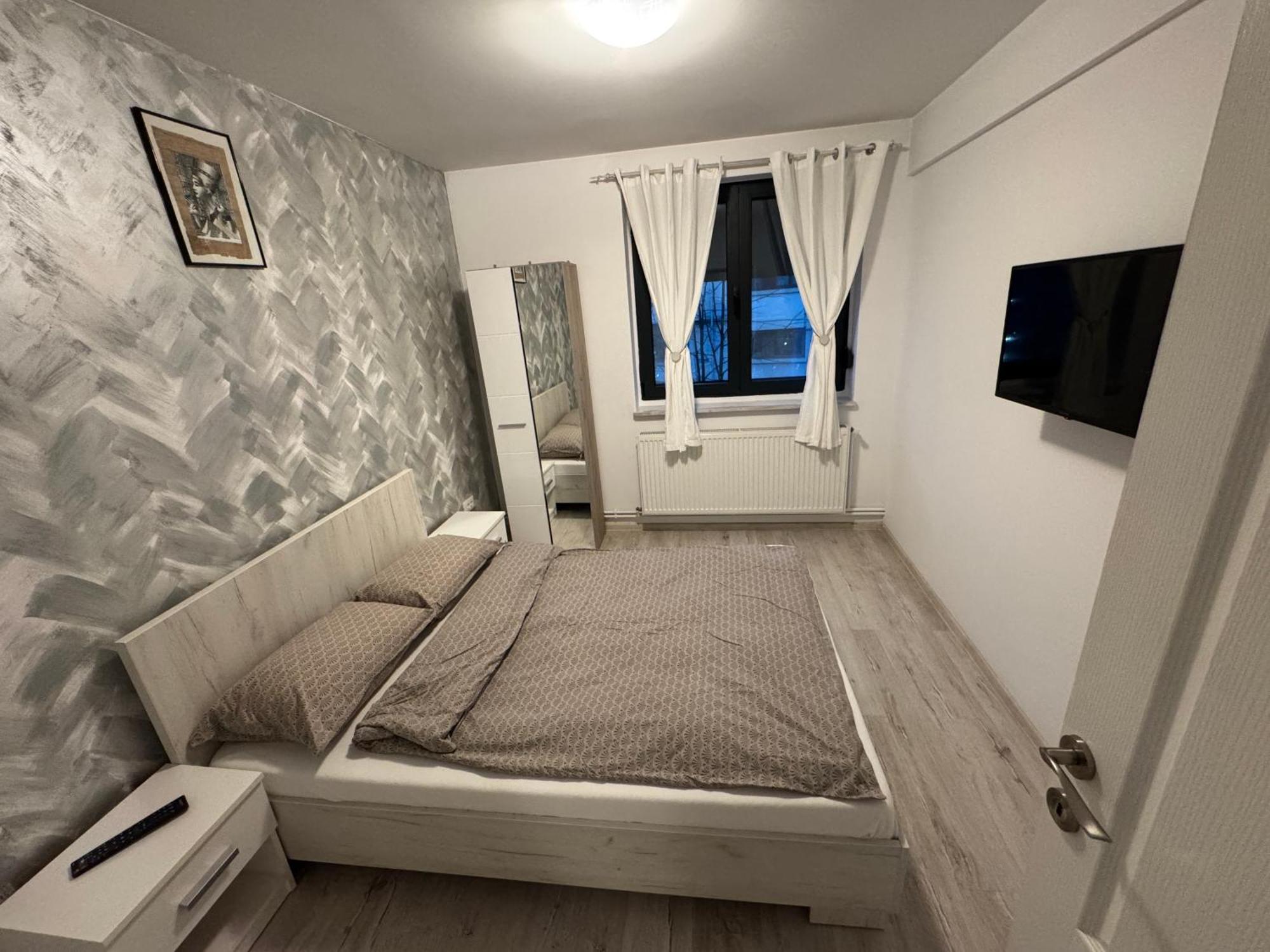 Apartament Ultracentral Modern 1 Piteşti Exterior foto
